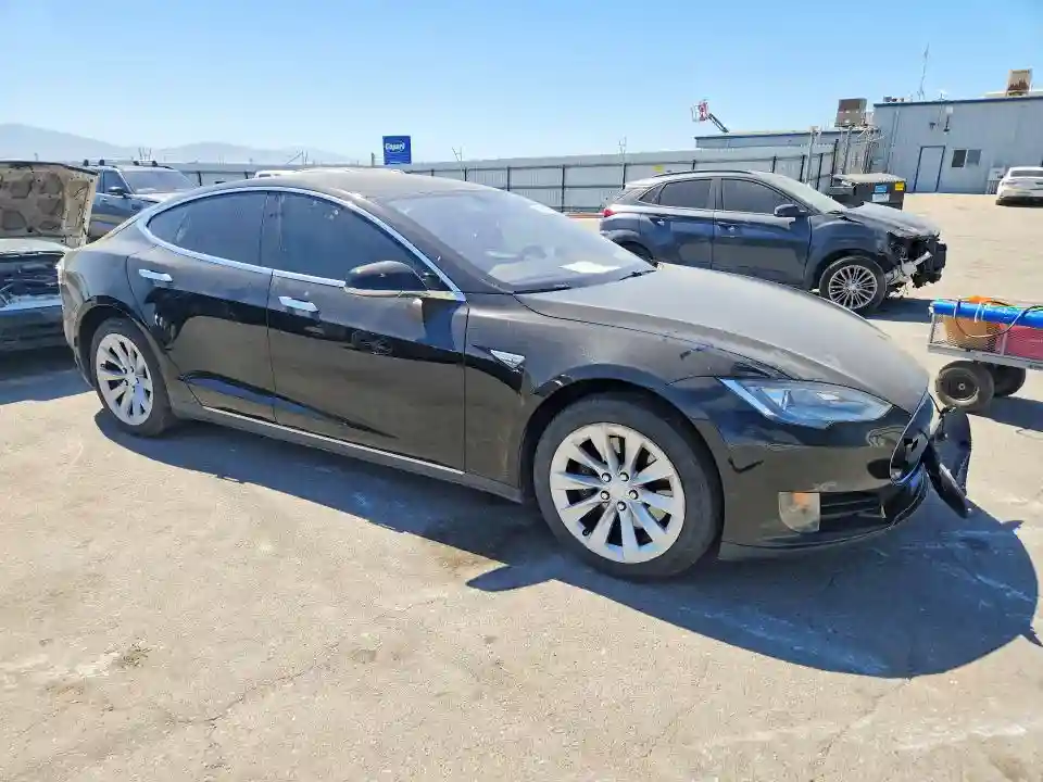5YJSA1E13GF132985 2016 TESLA MODEL S-3