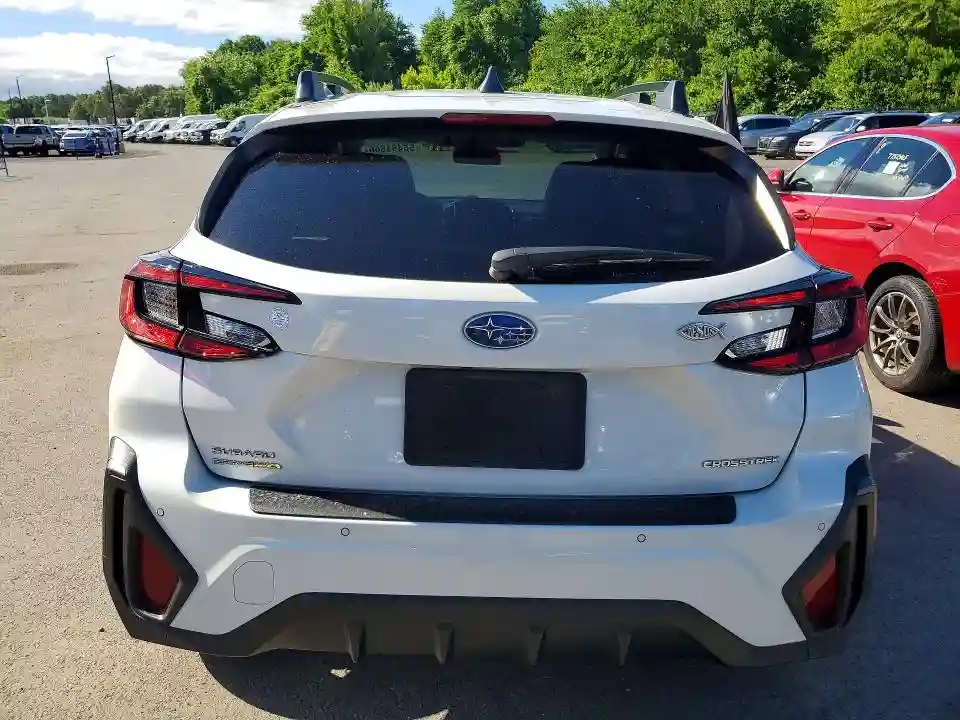 4S4GUHM63S3739375 2025 SUBARU CROSSTREK-5