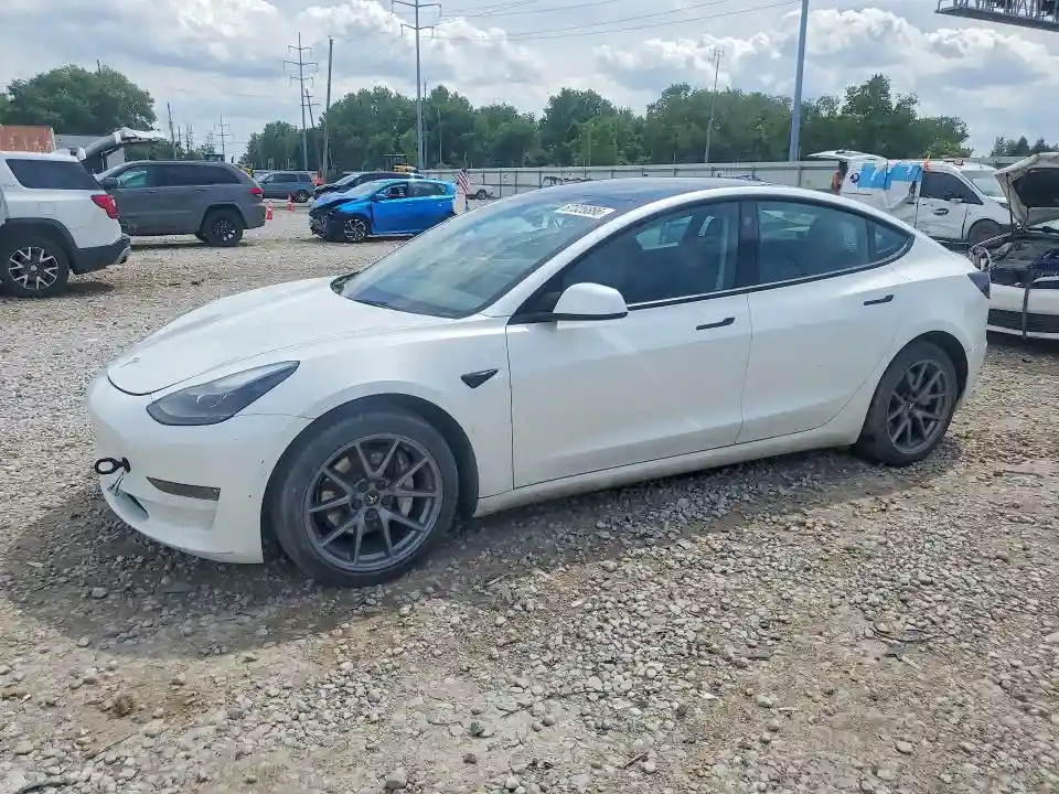 5YJ3E1EB1NF315154 2022 TESLA MODEL 3-0