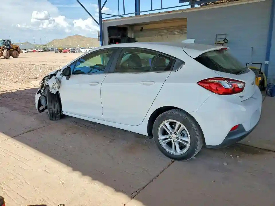 3G1BE6SM2JS578486 2018 CHEVROLET CRUZE-1