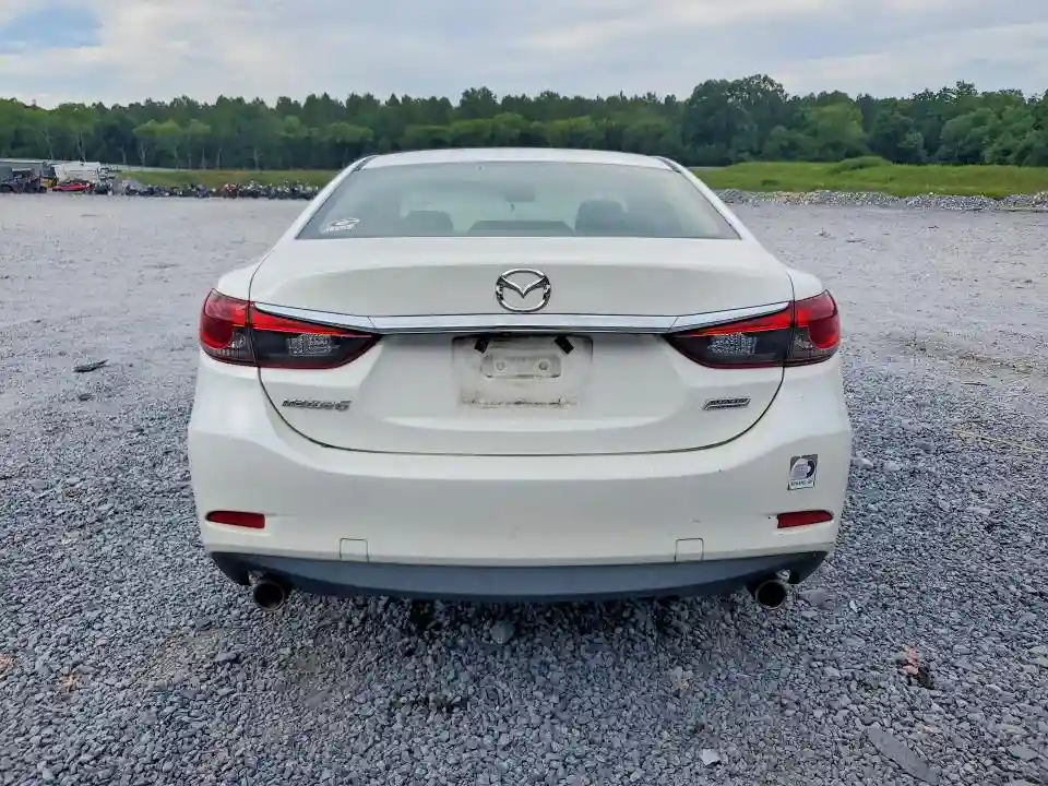 JM1GL1V57H1138608 2017 MAZDA 6-5