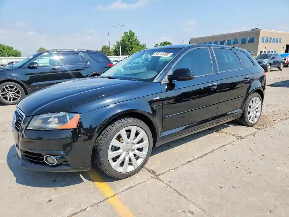 WAUMFAFMXBA081048 2011 AUDI A3-0