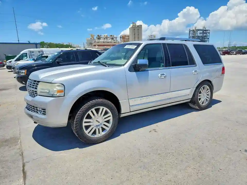 5LMJJ2H51DEL06901 2013 LINCOLN NAVIGATOR-0