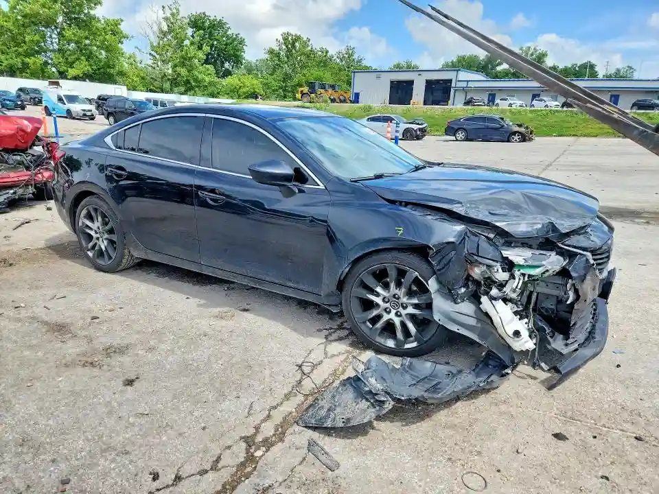 JM1GJ1W59F1190016 2015 MAZDA 3 4D I SPT-3