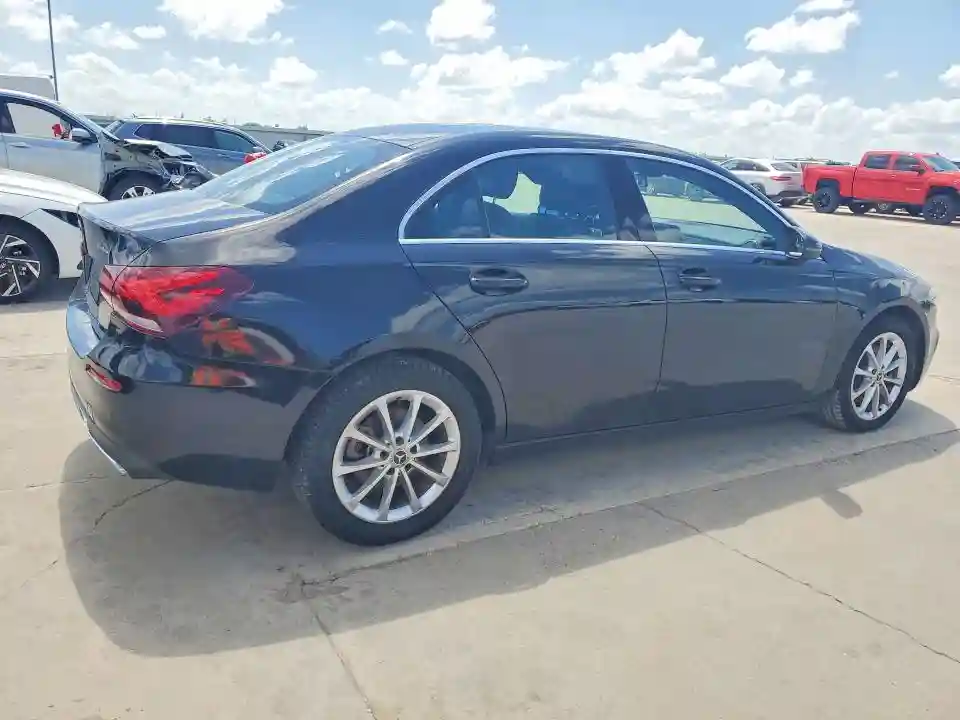 W1K3G4EB8LW044958 2020 MERCEDES-BENZ A-CLASS-2