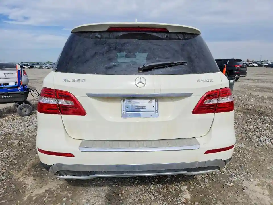 4JGDA5HB5DA249441 2013 MERCEDES-BENZ M-CLASS-5