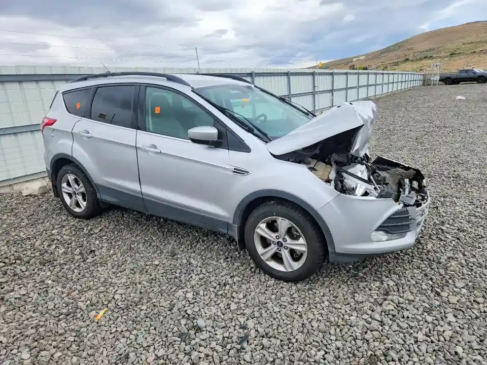 1FMCU9G90FUB96044 2015 FORD ESCAPE-3