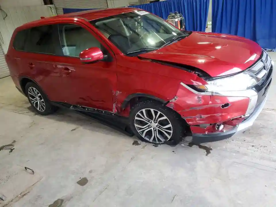 JA4AZ3A38JZ014028 2018 MITSUBISHI OUTLANDER-3