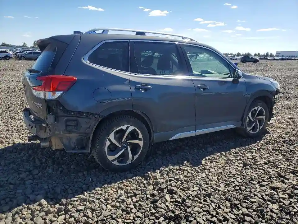 JF2SKARC6NH403447 2022 SUBARU FORESTER-2
