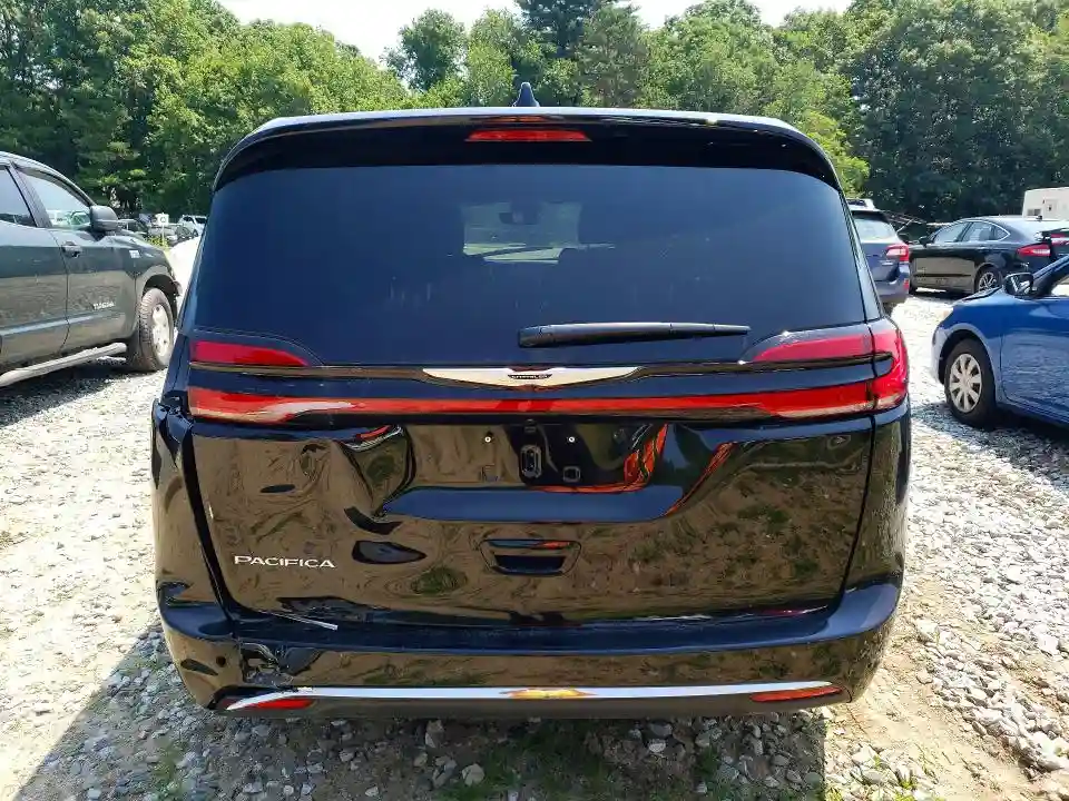 2C4RC1BG4TR168376 2026 CHRYSLER PACIFICA S-5