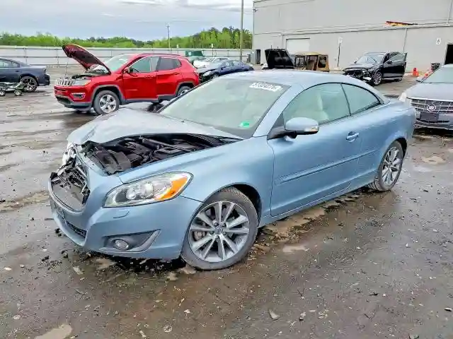 YV1672MC7DJ141955 2013 VOLVO C70-0