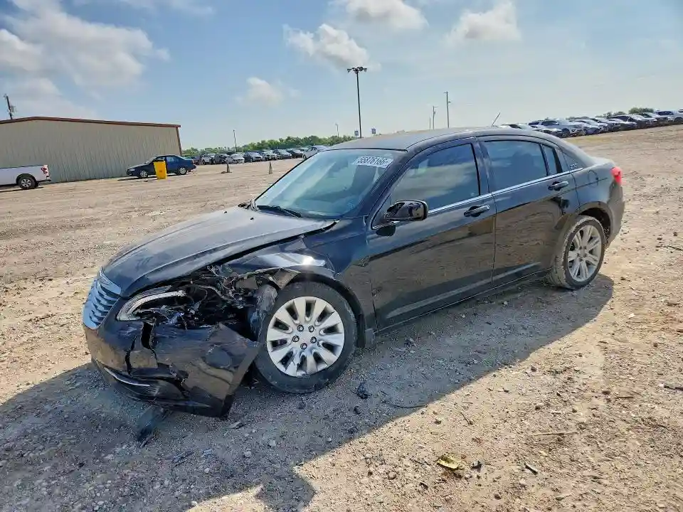 1C3BC4FB6BN618563 2011 CHRYSLER 200-0