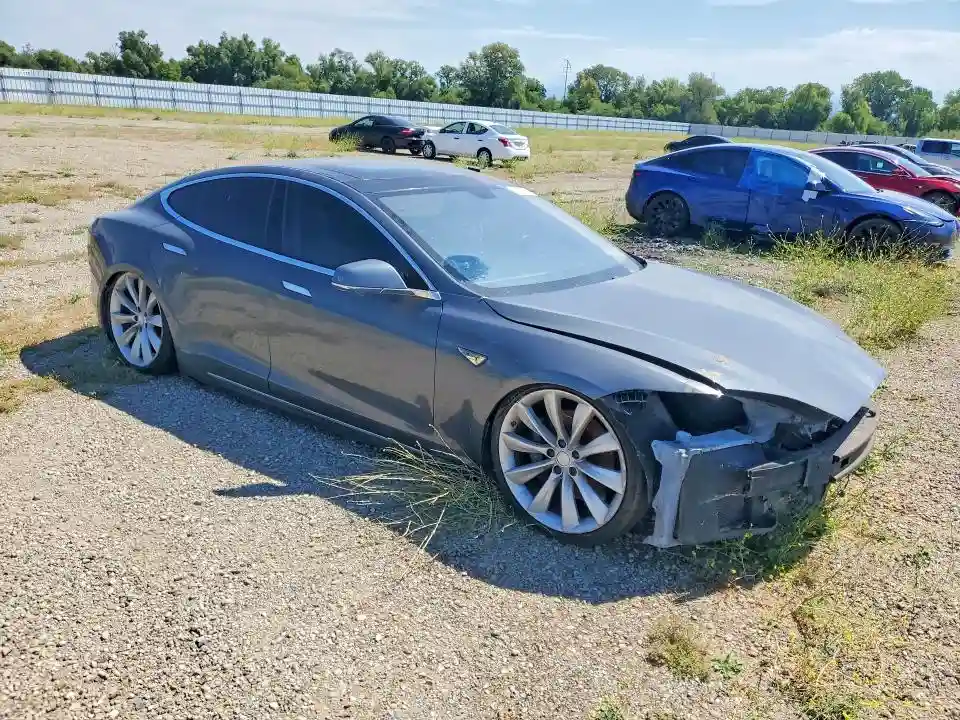 5YJSA1CG3DFP03930 2013 TESLA MODEL S-3
