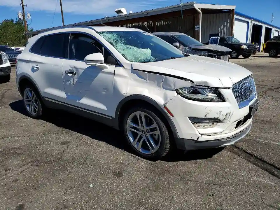 5LMTJ3DH7KUL37670 2019 LINCOLN MKC-3