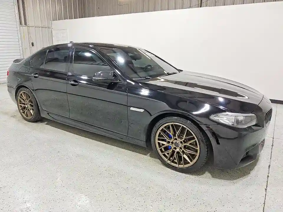 WBAKN9C55GD962994 2016 BMW 5 SERIES-3