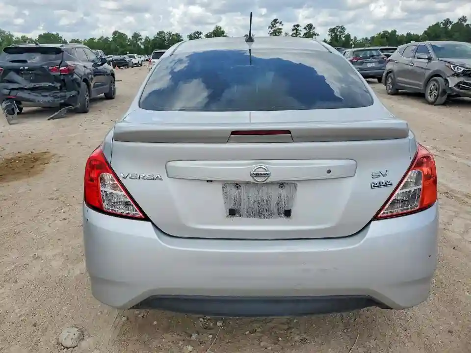 3N1CN7APXKL823854 2019 NISSAN VERSA-5