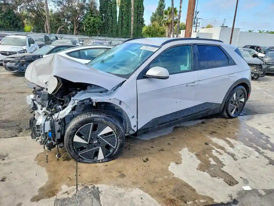 7YAKN4DA8SY032521 2025 HYUNDAI IONIQ-0