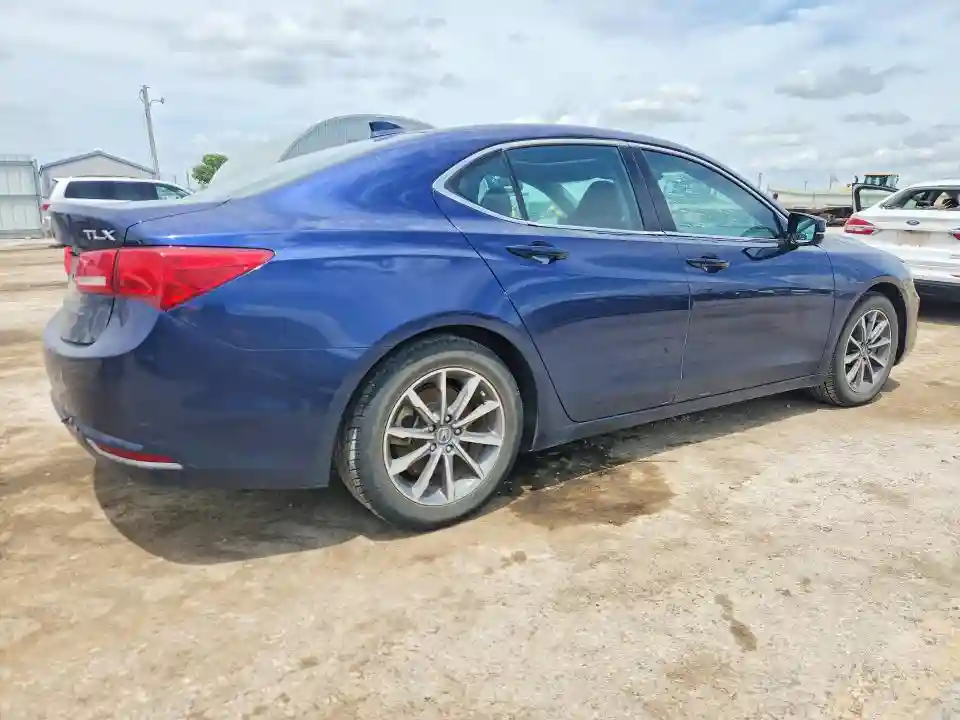 19UUB1F33JA001529 2018 ACURA TLX-2