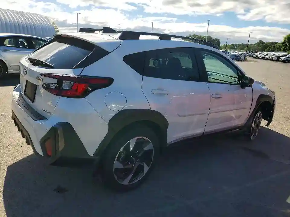 4S4GUHM63S3739375 2025 SUBARU CROSSTREK-2