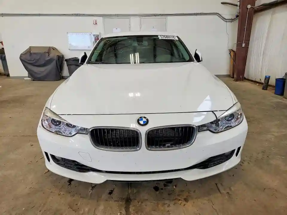 WBA3B3C56DF537343 2013 BMW 3 SERIES-4