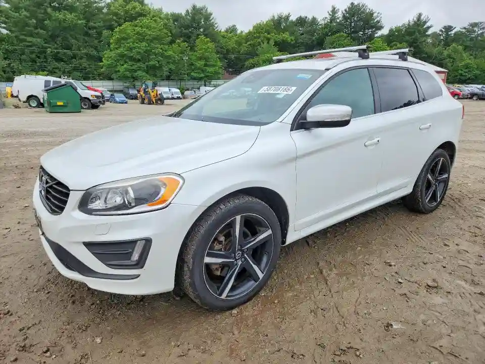 YV4902RS6G2781304 2016 VOLVO XC60-0
