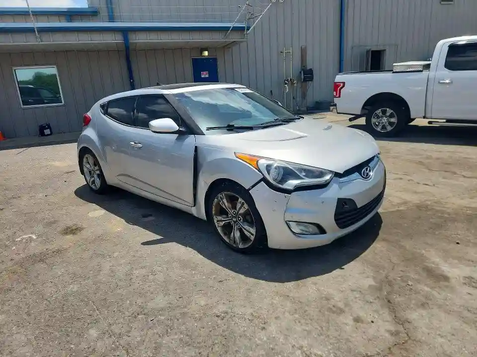 KMHTC6AD2DU166913 2013 HYUNDAI VELOSTER-3