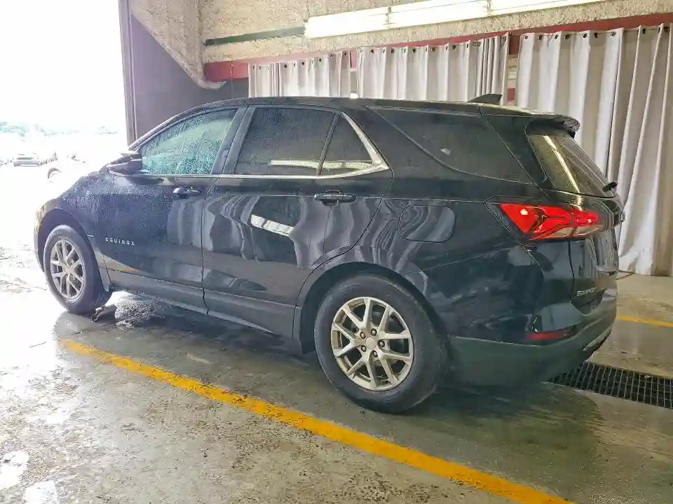 3GNAXUEV8NL250020 2022 CHEVROLET EQUINOX-1