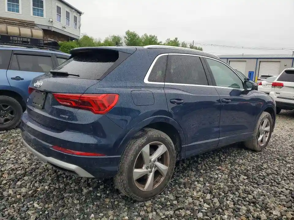 WA1BECF31L1113882 2020 AUDI Q3-2