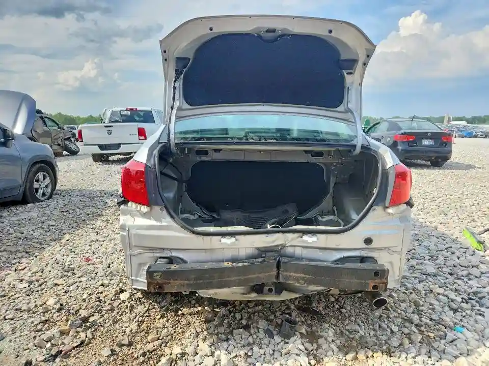2T1BURHE9JC033216 2018 TOYOTA COROLLA-5