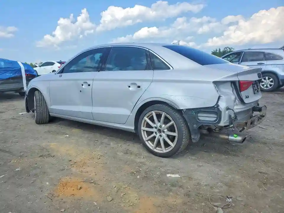 WAUEFGFF1F1085231 2015 AUDI A3-1