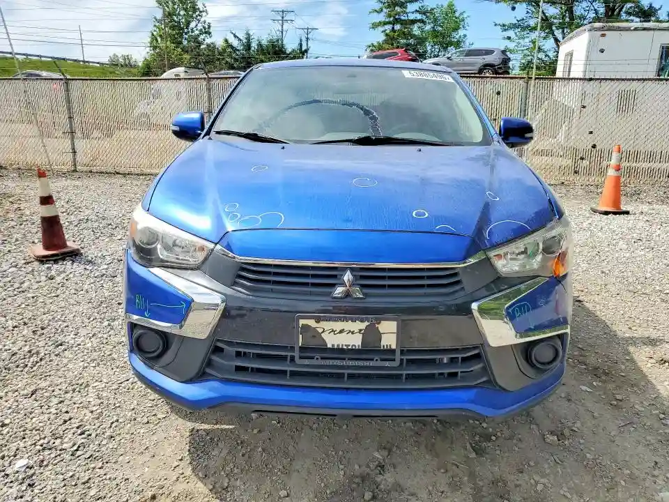 JA4AP3AU9HZ020607 2017 MITSUBISHI OUTLANDER-4