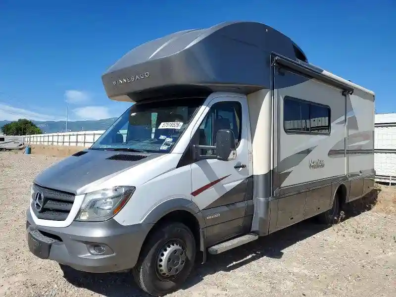 WDAPF4CC5H9729129 2017 WINNIBAGO RECREATION-1