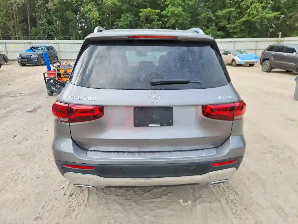 W1N4M4HBXLW056377 2020 MERCEDES-BENZ GLB-CLASS-5