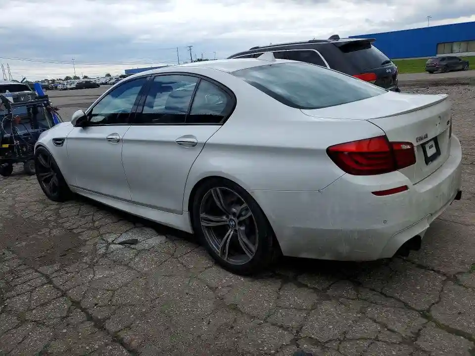 WBSFV9C58DC773514 2013 BMW M5-1