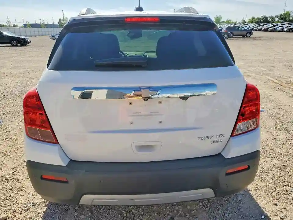 3GNCJTSB7FL207062 2015 CHEVROLET TRAX-5