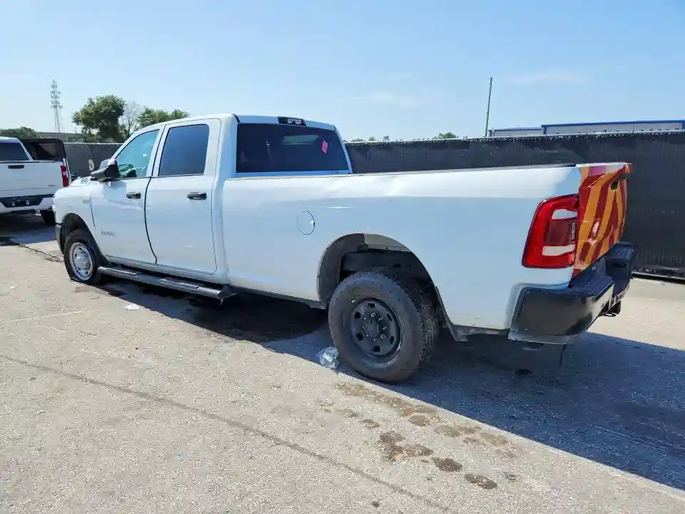 3C6UR4HJ1NG344104 2022 RAM 2500-1