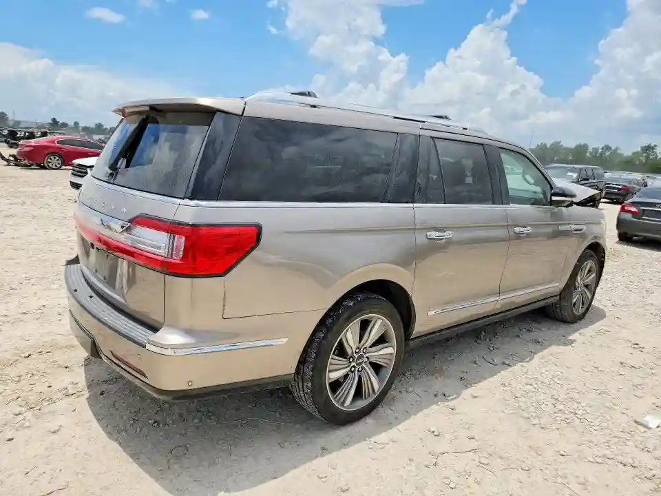 5LMJJ3LT3JEL15705 2018 LINCOLN NAVIGATOR-2