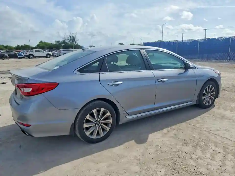 5NPE34AF3FH125707 2015 HYUNDAI SONATA-2