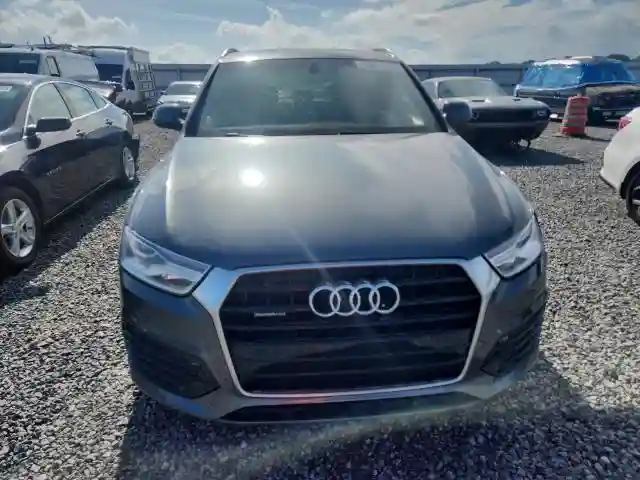 WA1ECCFS2JR028736 2018 AUDI Q3-4