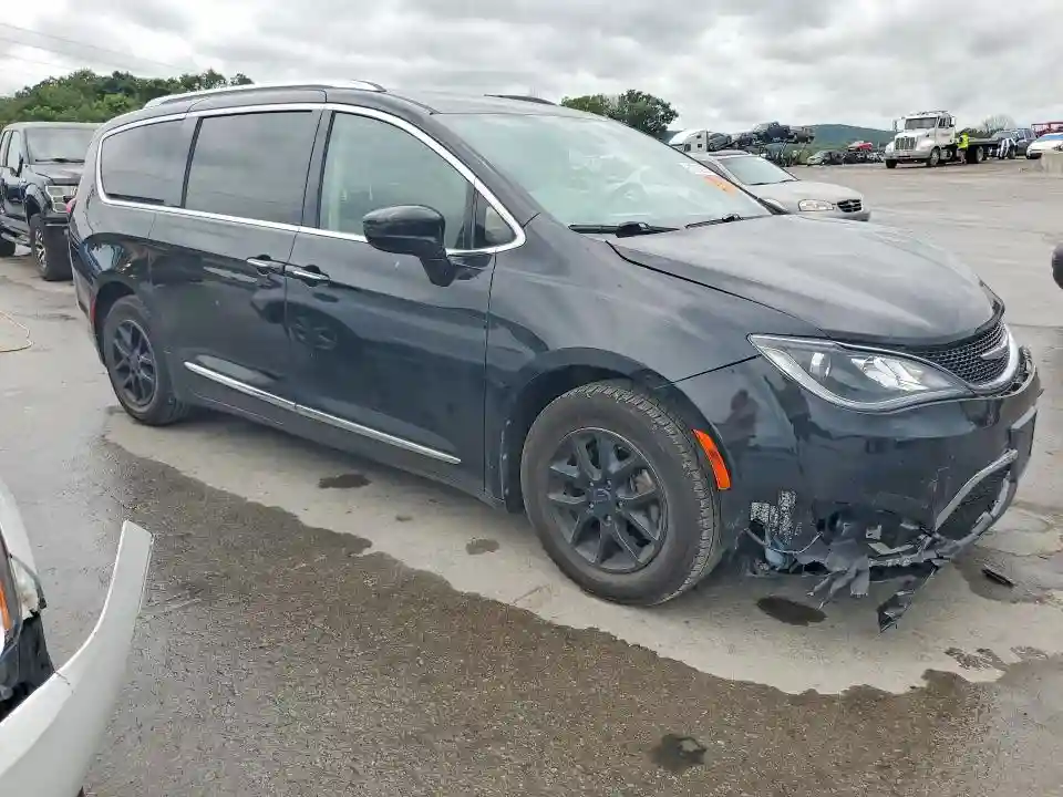 2C4RC1BG6LR268902 2020 CHRYSLER PACIFICA-3