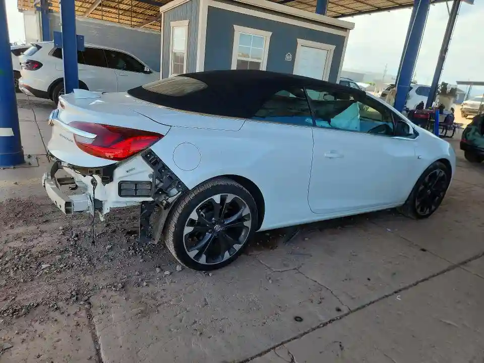 W04WH3N56KG326852 2019 BUICK CASCADA-2