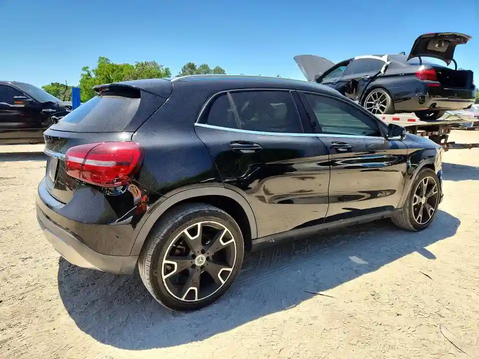 WDCTG4EBXLJ654555 2020 MERCEDES-BENZ GLA-CLASS-2