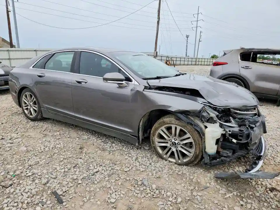 3LN6L2G90ER815934 2014 LINCOLN MKZ-3