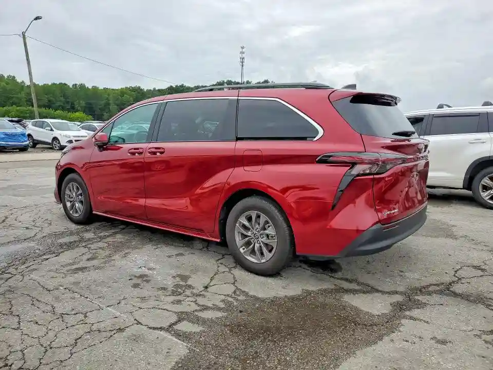 5TDBSKFC1SS201597 2025 TOYOTA SIENNA-1