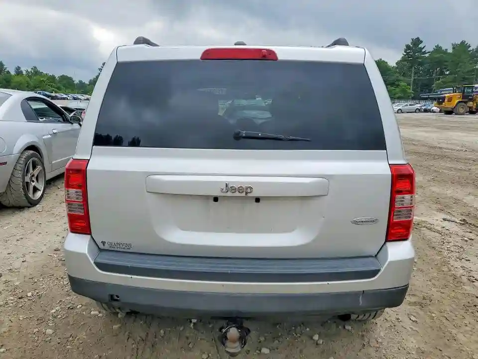 1J4NT1GB4BD103910 2011 JEEP PATRIOT-5