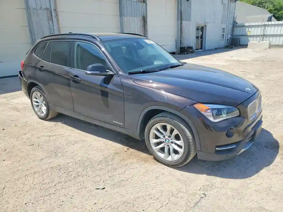 WBAVL1C58FVY41552 2015 BMW X1-3