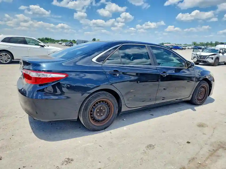 4T1BF1FKXGU258546 2016 TOYOTA CAMRY-2