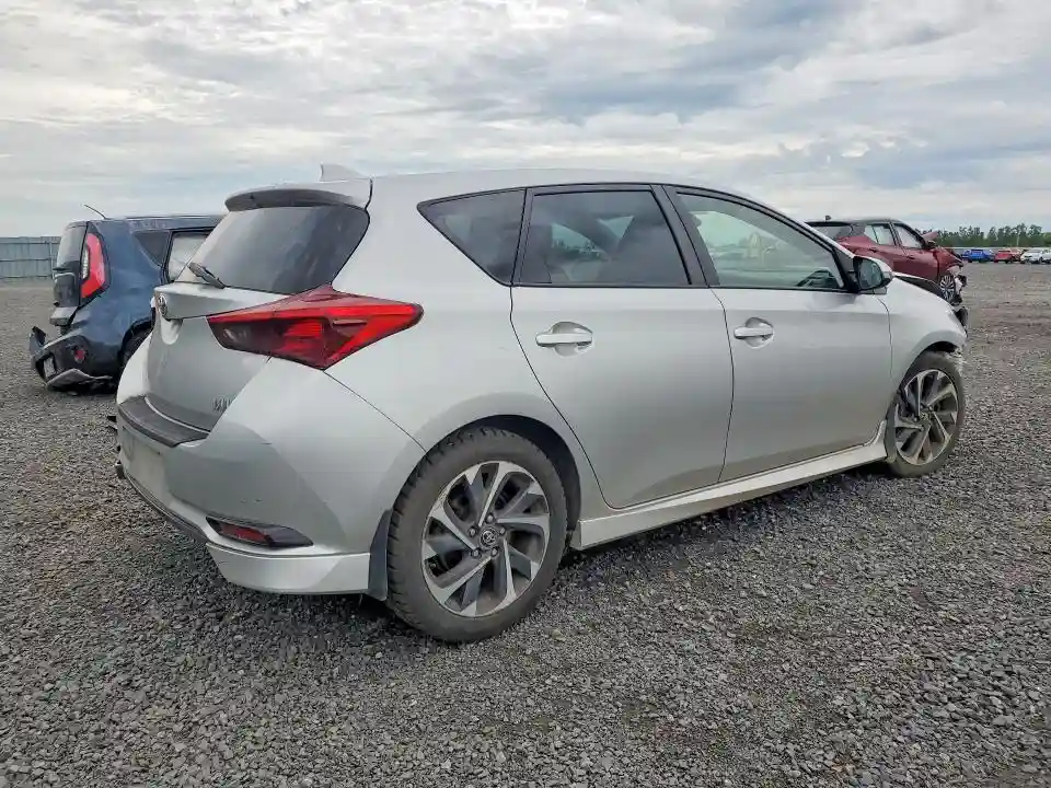 JTNKARJE9JJ568016 2018 TOYOTA COROLLA-2