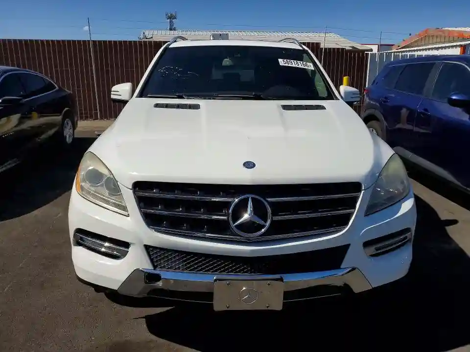 4JGDA5JBXFA618825 2015 MERCEDES-BENZ M-CLASS-4