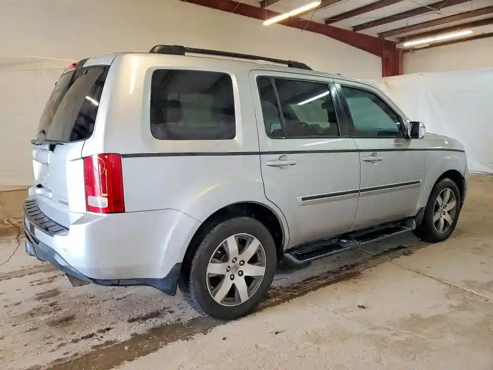 5FNYF3H93FB001031 2015 HONDA PILOT-2